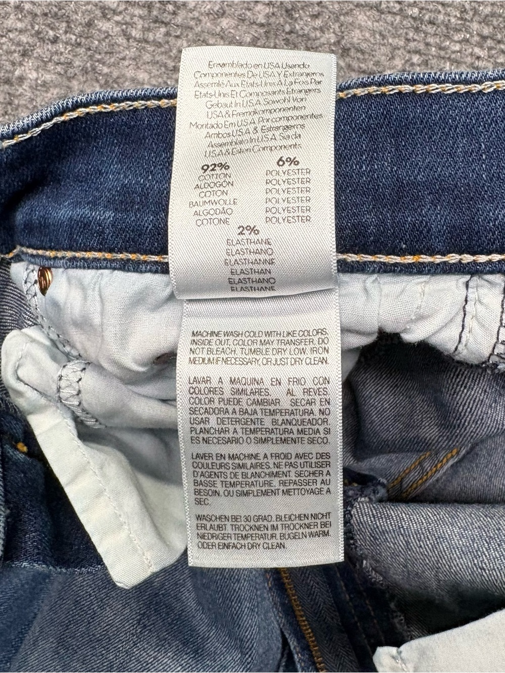 MOTHER Jeans Womens 28 Weekender Fray in Not Rough Enough Flare Raw Hem USA Made - Picture 6 of 14